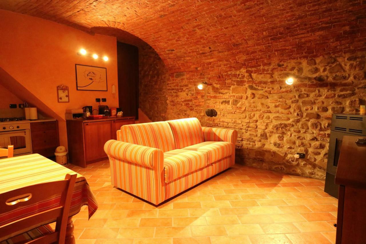 B&B La Corte Suites Salice Terme Ngoại thất bức ảnh